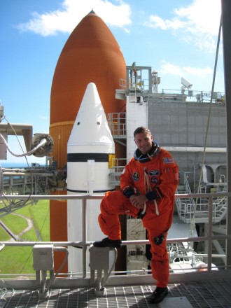 Douglas Wheelock e seu transporte para o espaço